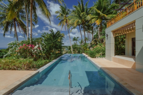 Villa S